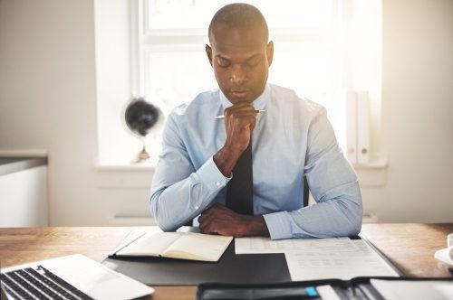 THE BENEFITS OF HABITUAL READING cover image